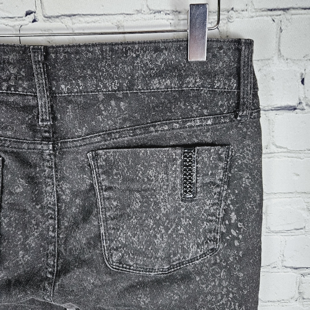 BLACH ORCHID | Black Widow suble snake python print skinny stretch jeans